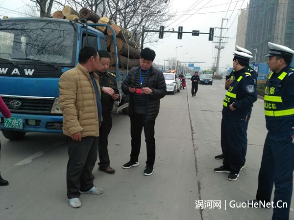 渦陽深入鄉(xiāng)村道路開展春季聯(lián)合執(zhí)法
