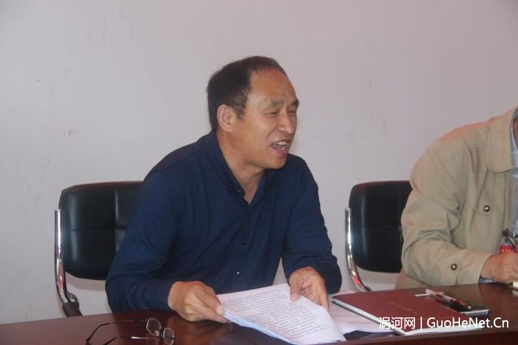 孫保銀，市扶貧局副局長(zhǎng)，韓王村扶貧隊(duì)長(zhǎng)、第一書記.jpg